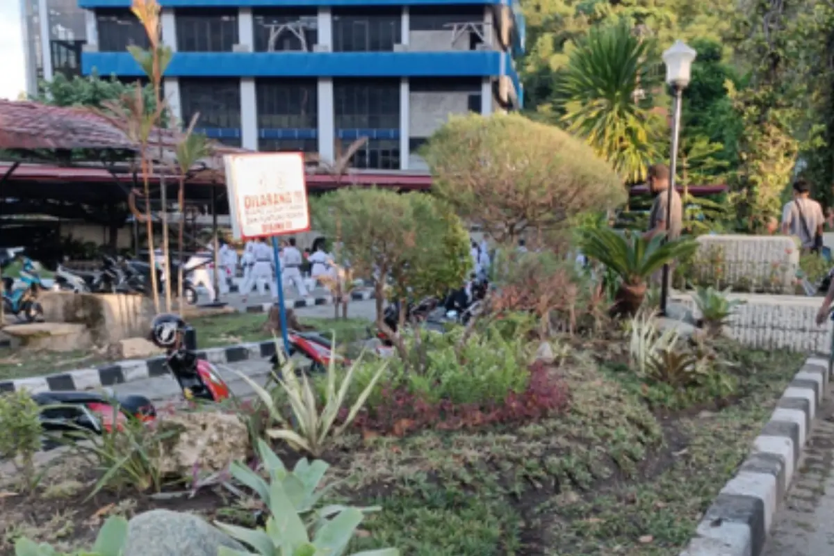 Thumbnail Konstruksi - Taman Kantor Bank Papua